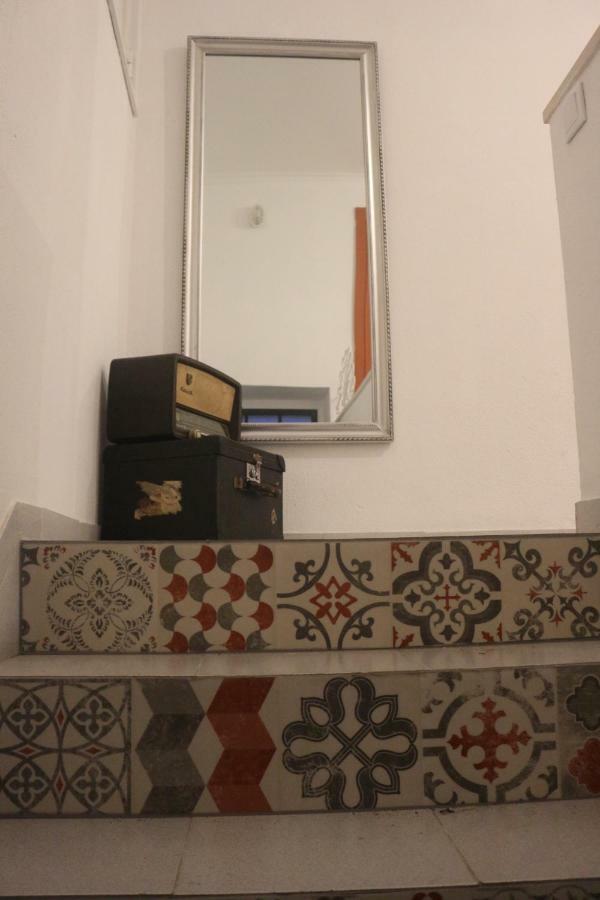 Nooks Three Apartment *